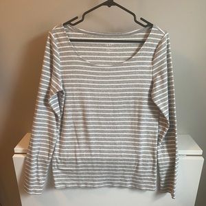 Grey and white striped long sleeve tee
